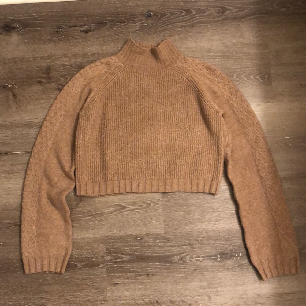 Wild fable XXS cropped tan sweater
